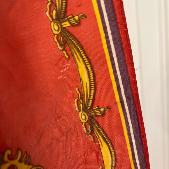 Vintage 80s Baroque Print Twill Scarf - Picture 9 of 11